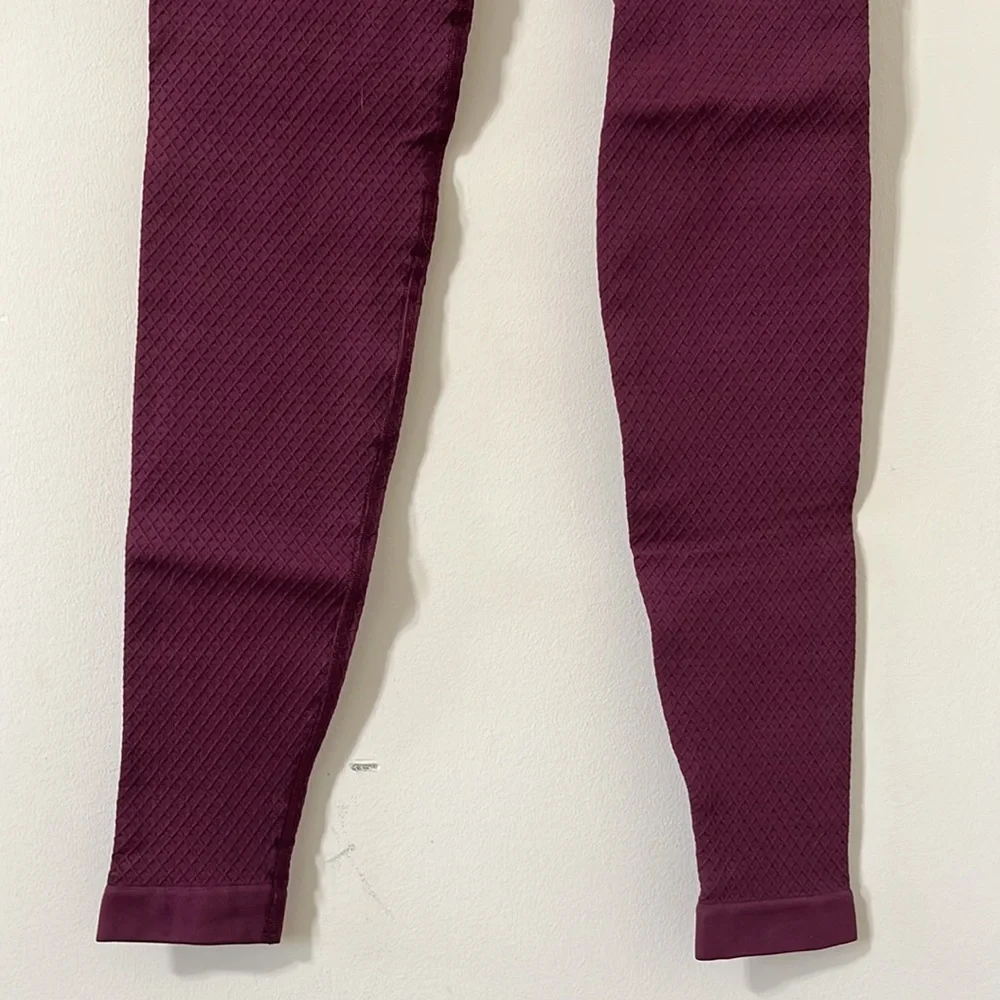Balance Athletica Quartz Collection Amethyst Seamless Full Length Leggings Sz M - Picture 4 of 8